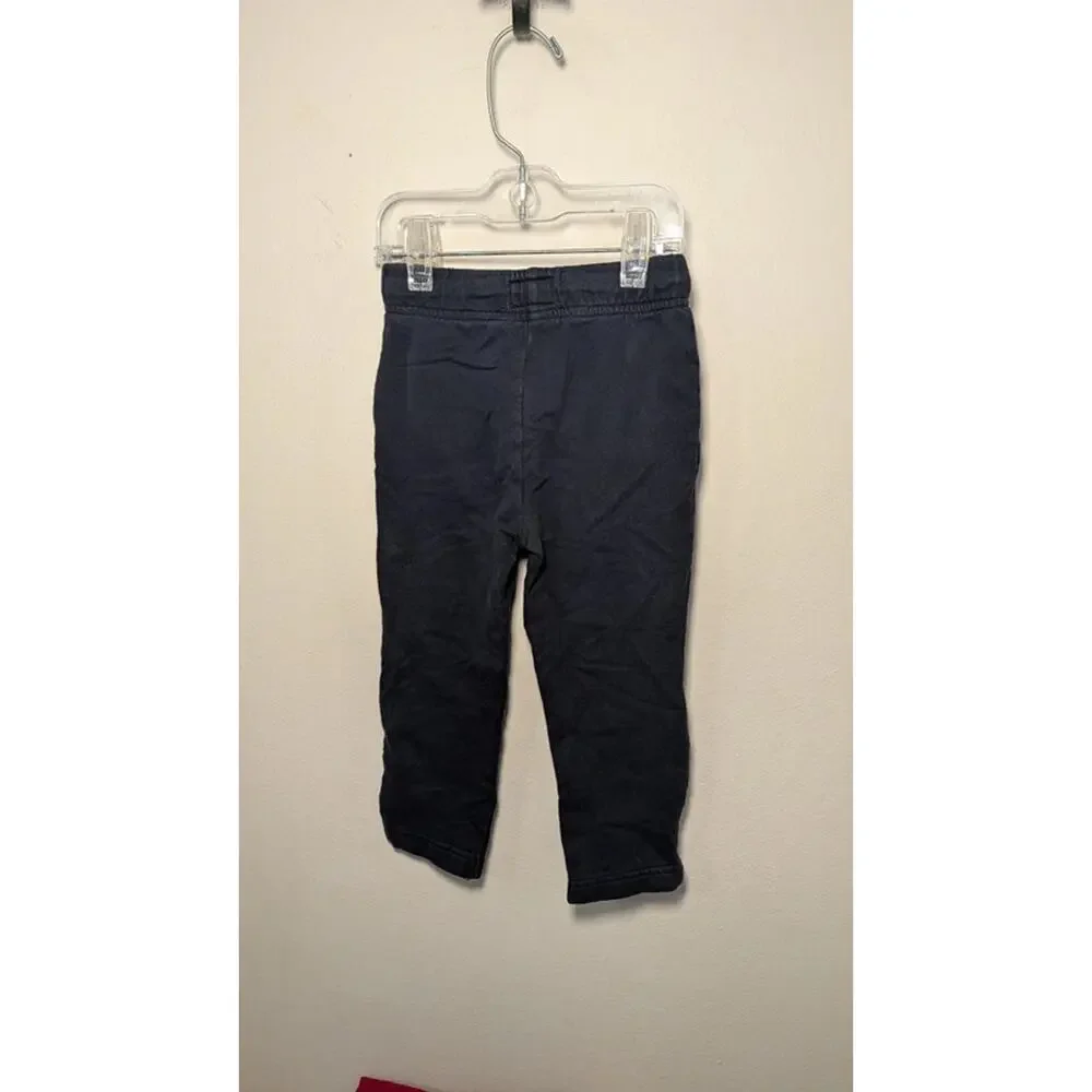 Boys Size 2T Outfit - Green Marvel Hulk Shirt + Blue Oshkosh Sweatpants